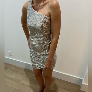 NWOT Michael Kors Sequence Holiday One Shoulder Mini Dress Size S